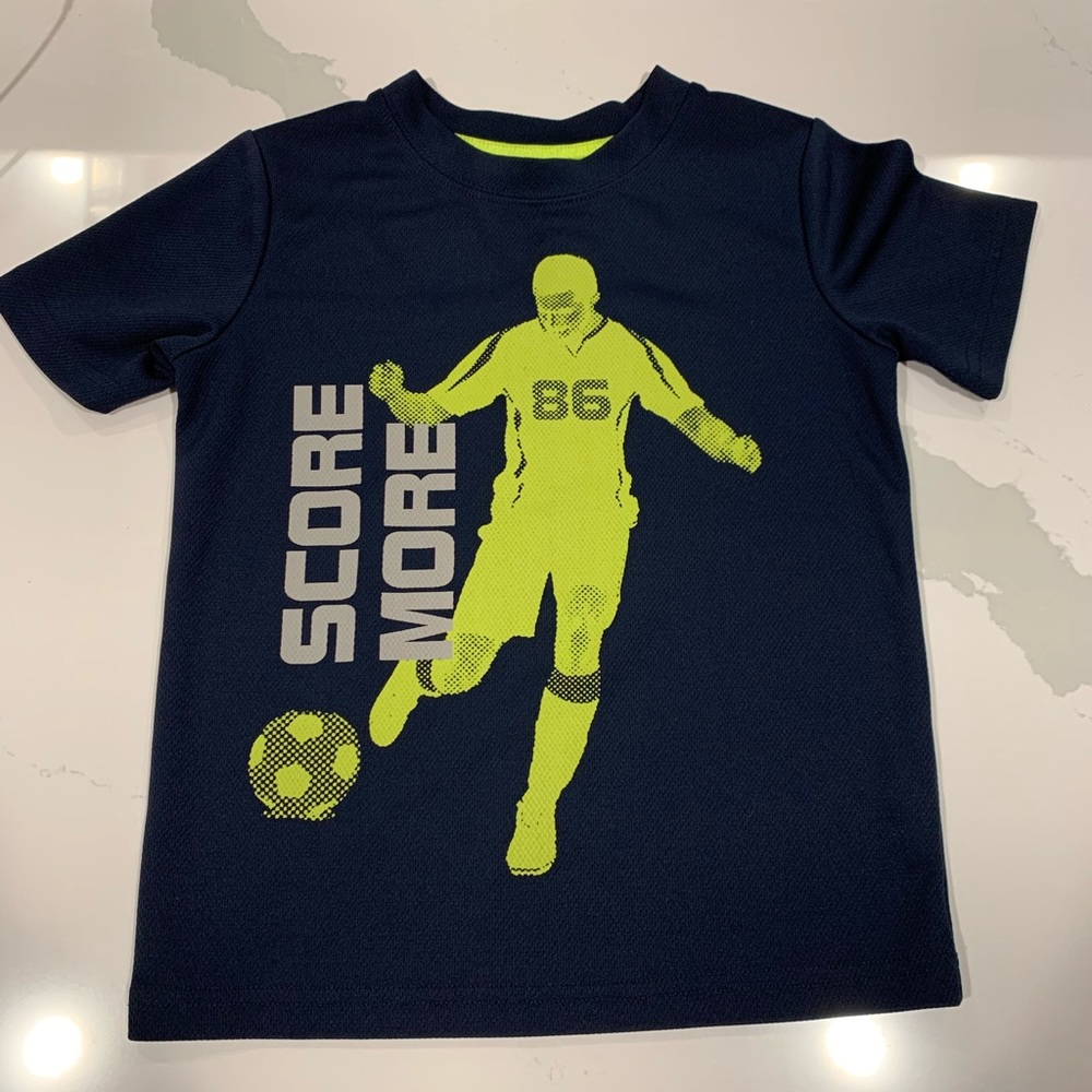 Boys Gap Kids Size 4-5 T-Shirt